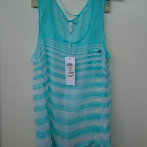 *NY* Singlet topp fra Only Str M,  38