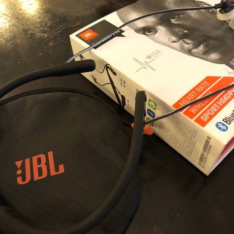 JBL Trådløse sportshodetelefoner