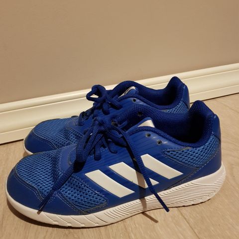 Adidas joggesko 34