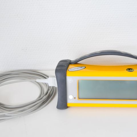 GE Trusat oximeter/pulsoksimeter GTM21089-1512-T3 defekt uten strømkilde