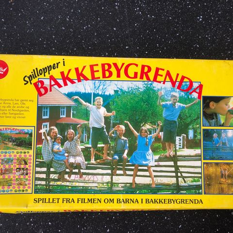 Spillopper i Bakkebygrenda (1987) komplett