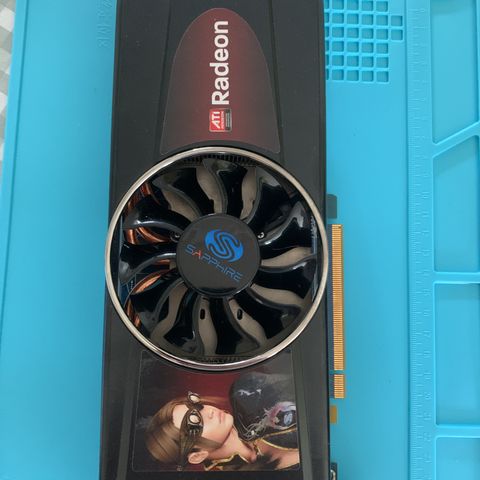 Radeon HD 5850 1GB GDDR5(DisplayPort)