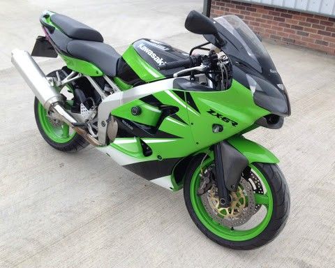 Kawasaki zx6  hugges