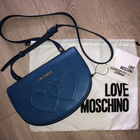 Love moschino crossbody bag veske