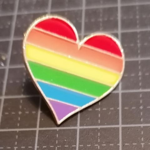 Hjerte pins Pride