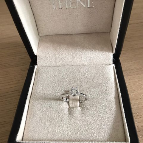 Diamantring fra Thune , forlovelsesring 0,31 karat