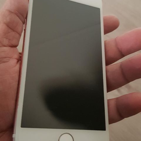 Apple  iphone 6s  32gb solgt som deler