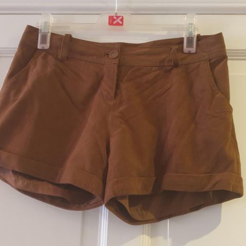 Morgan str.42 lys brun lær shorts