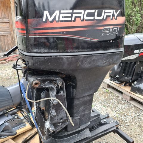 Mercury 90 Hugges