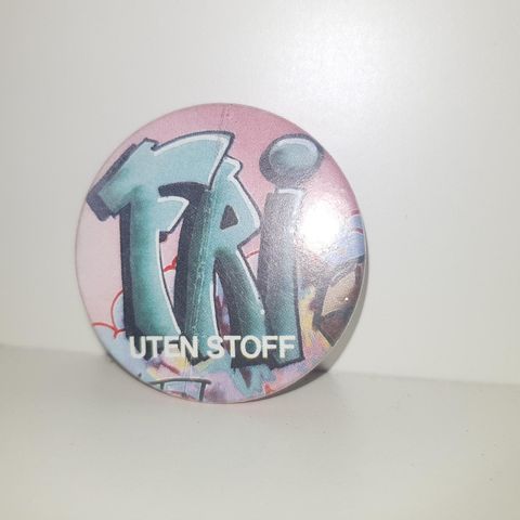 Fri uten stoff button