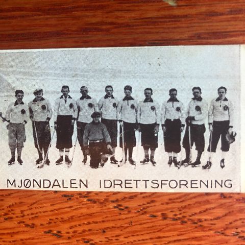 MJØNDALEN IDRETTSFORENING fotballkort 1930 Einar Gubbe Andersen Erling Sigurd