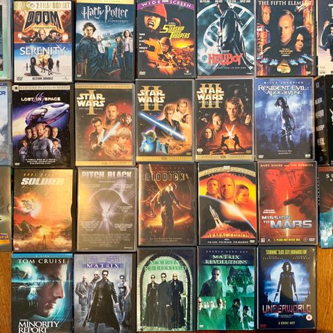 32stk DVD Science Fiction/Eventyr