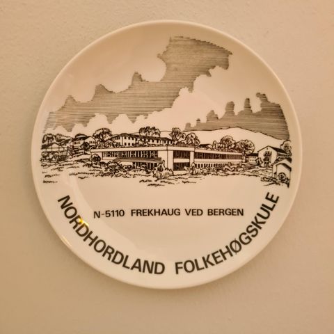 Pyntefat - NORDHORDALAND FOLKEHØGSKULE