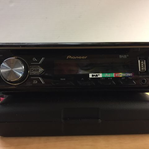 Pioneer DEH-4900DAB+