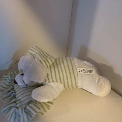 Liten sovende bamse