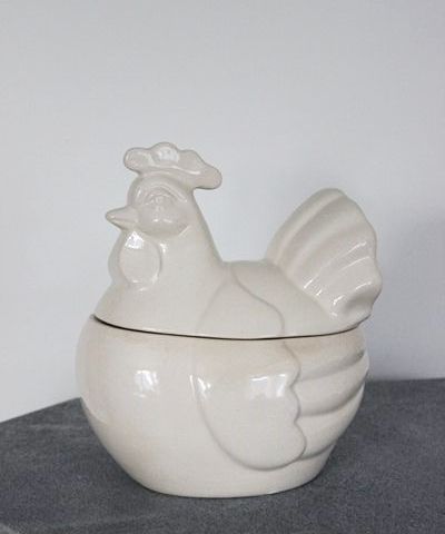 Stor keramikk pynte høne -  påske høne- med rom inni - ubrukt