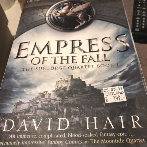 Empress of the fall av David Hair til salgs.
