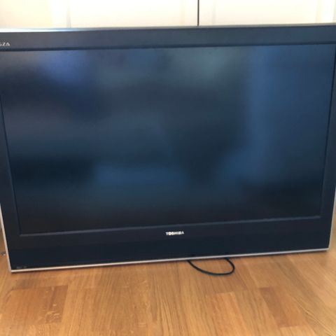 Toshiba LCD TV 36’‘