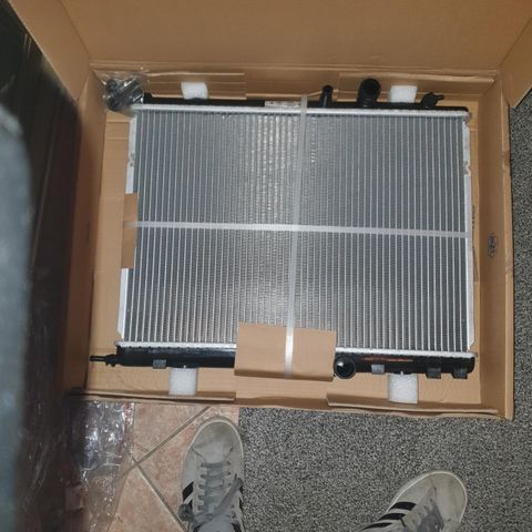 Radiator, citroeng berlingo 1,9D passer andre typer bil å.