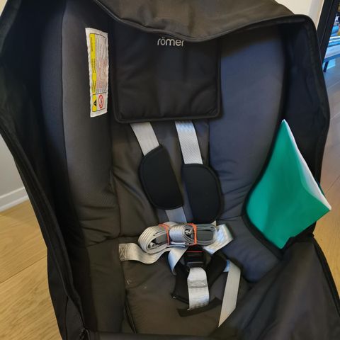 Utleie bilstol, for ferier og fly. Britax Römer two way