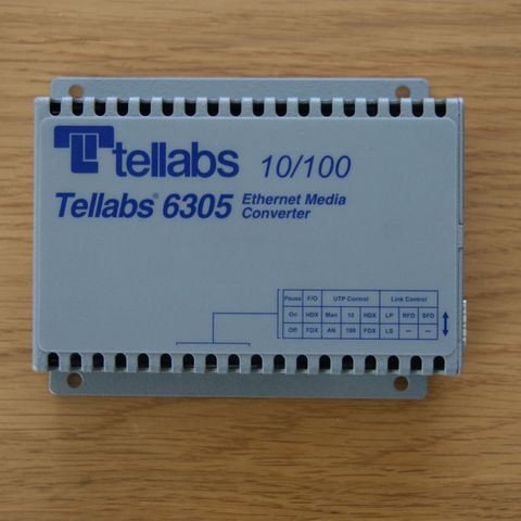 Tellabs 6305 Ethernet media Converter