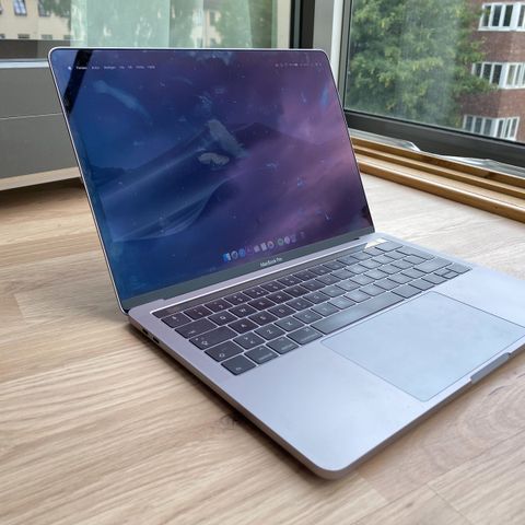 MacBook Pro 13-Inch Touch, Mid-2017