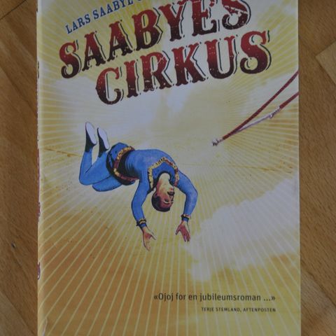 Lars Saabye Christensen: Saabyes Cirkus. Innb. (M). . Sendes