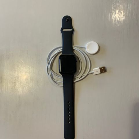 Apple Watch series 4 GPS og 4G 44mm