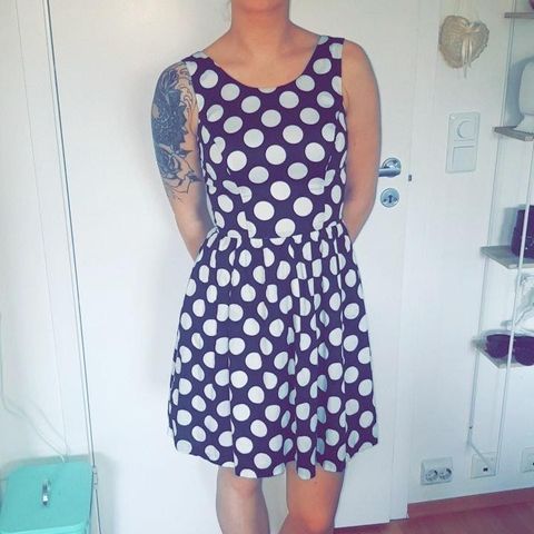 Polka dot kjole