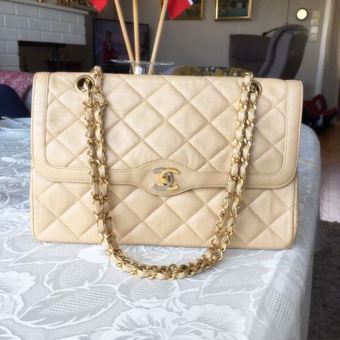 Ny pris Chanel vintage veske og gold hardware