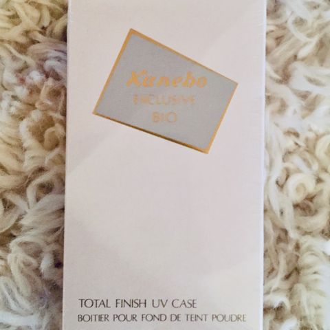 Kanebo Exclusive Bio Total Finish Uv Case - Topaz Beige - selges billig