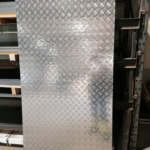 Aluminium dørkplater