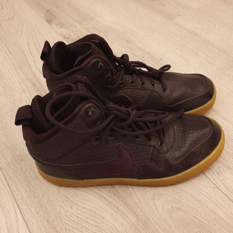 Nike vintersko