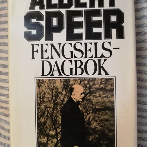 Albert Speer, Hitlers rustningsminister.  Fengselsliv etter krigen.