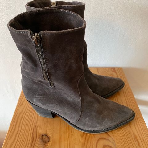 Pair footwear Vero Cucio grå semsket skinn ankelstøvletter boots Str. 37