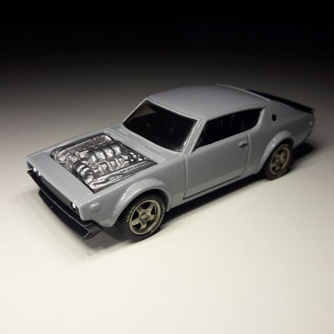 Hot Wheels Nissan Skyline 2000 GT-R custom