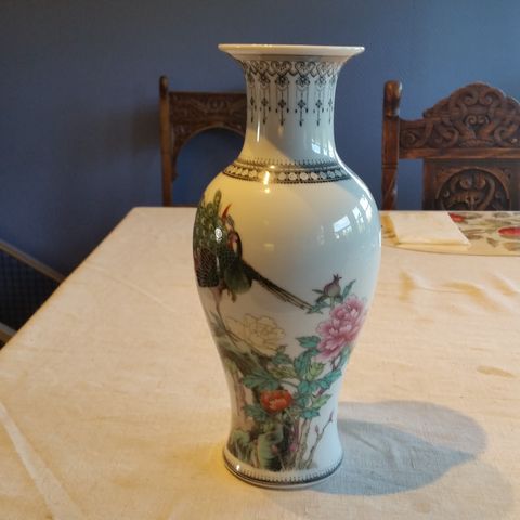 Håndmalt kinesisk vase