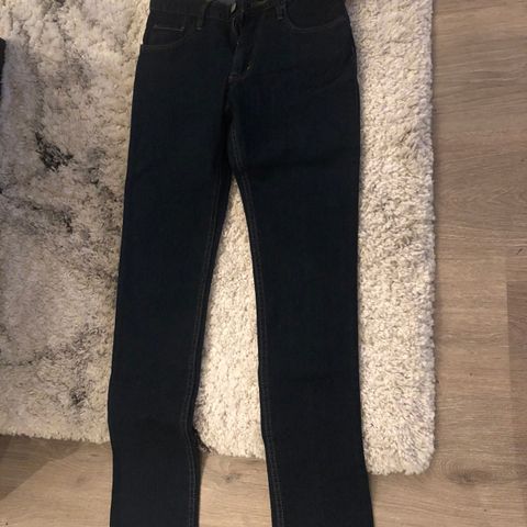 Helt ny jeans selges - str. 158 - mørkblå