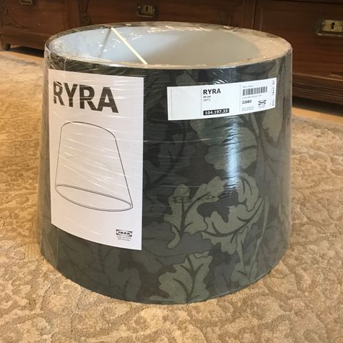 IKEA «RYRA» stor lampeskjerm