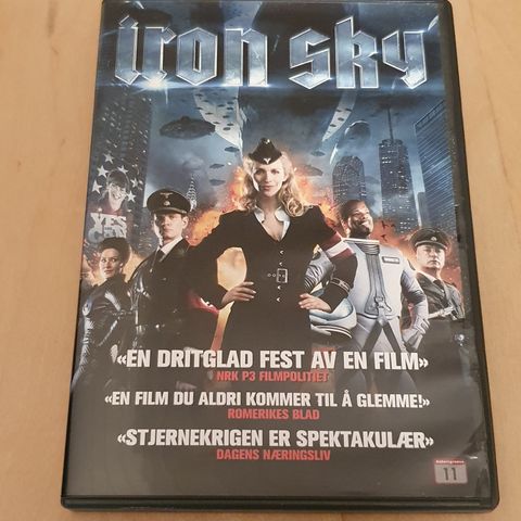 Iron Sky  ( DVD )