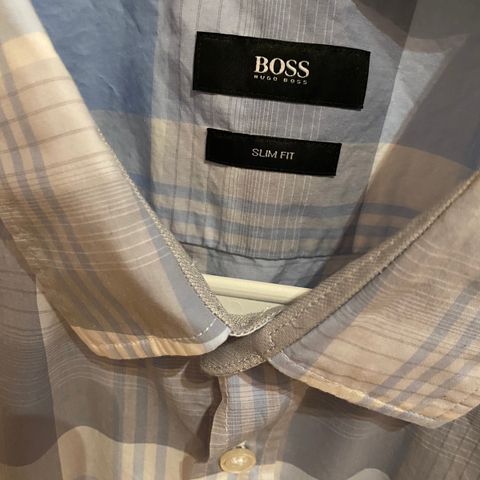 Hugo Boss skjorte