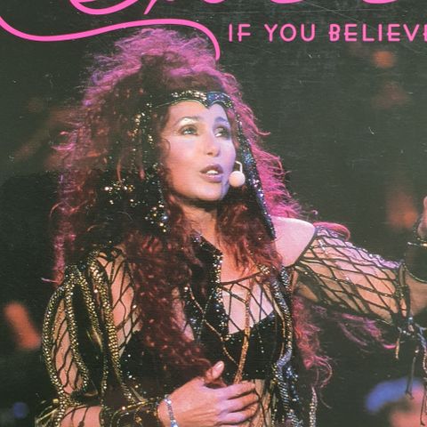 Cher. Biografi. Ny. Supremes.