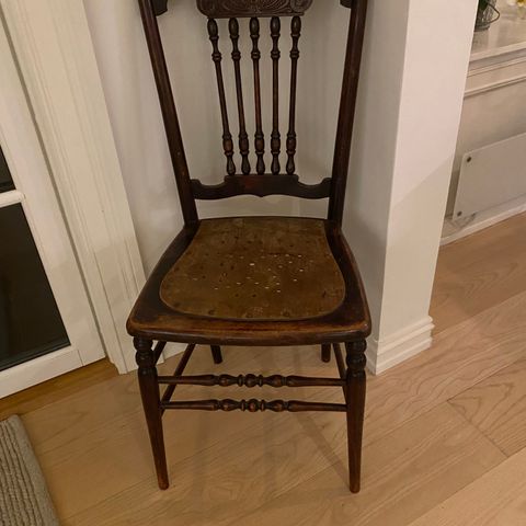 Antikk stol