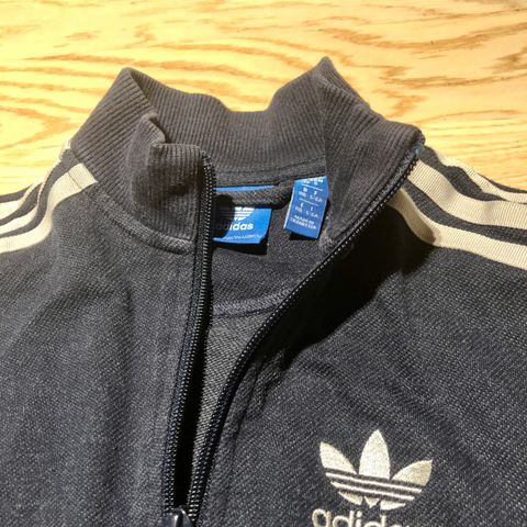 Adidas jakke