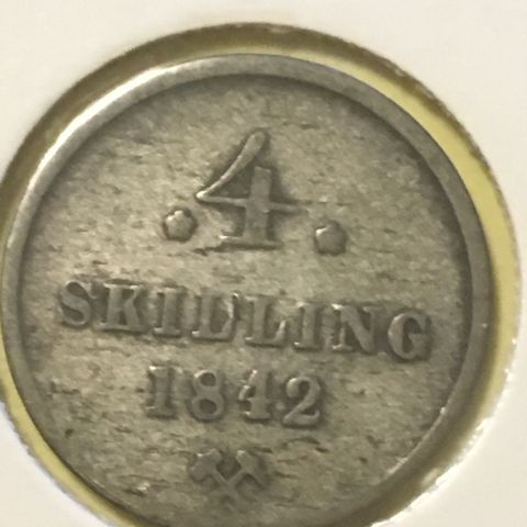 4 skilling Norge 1842 kv 1+/1 selges