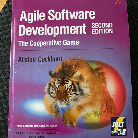 Agile Software Development. Av Alistair Cockburn. 2.utgave