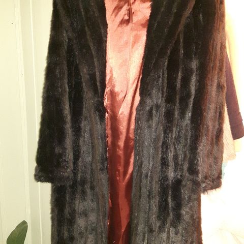 Vintage faux fur, str M?