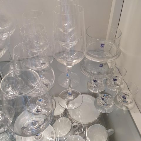 Diverse Hadeland glasser