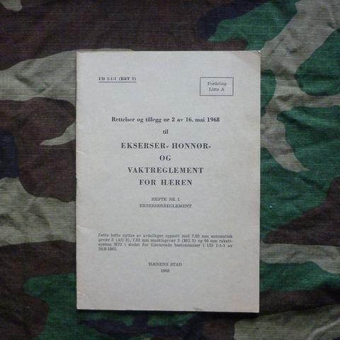 1968 UD 1-1-1 Ekserser- Honnør og Vaktreglement for Hæren.
