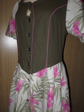 Alpestil dirndl (oktoberfest) kjole str 40